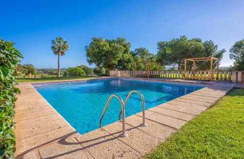 Ses Salines Apartment | Escape to Es Turo de Formentera: Family-Friendly Retreat
