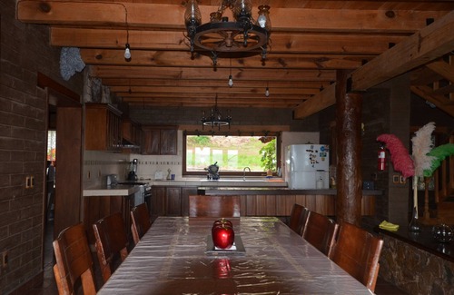 Tapalpa Cottage | Relaxing Cabin with Spacious Gardens and Inviting Amenities