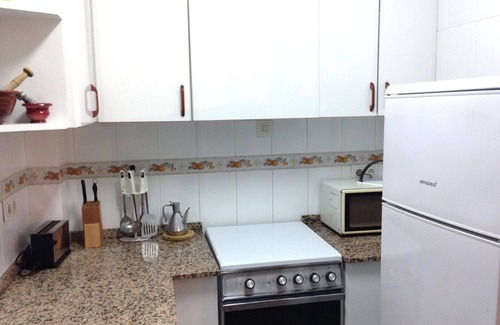 L Almadrava House | Spacious Villa Vandellòs: Family-Friendly with Spa & Kitchen