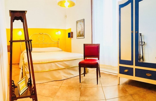 Avola House | Unwind at Esagono Monello: Spa, Restaurant & Breakfast Included