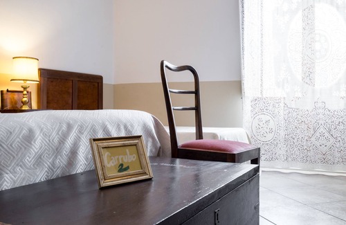 Avola House | Unwind at Esagono Monello: Spa, Restaurant & Breakfast Included
