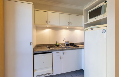 Vila Congonhas Apartment | Discover ESC - Aeroporto Congonhas with Pool and Spa