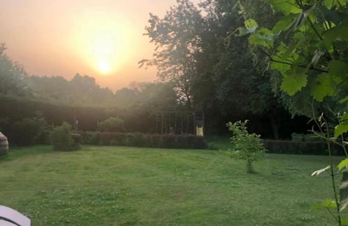 Chapelle-lez-Herlaimont Bed & Breakfast | Cozy Escala B&B with Inviting Hot Tub & Great Reviews