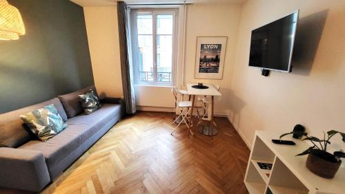 Villette Gare Apartment | Child-Friendly Escape at Escale 2 - Part Dieu, Rated 9.1