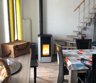 Ile d'Yeu Apartment | Seaside Retreat on the Quays of Ile d'Yeu – Family-Friendly