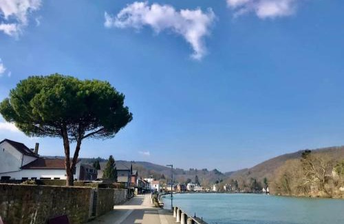Lustin Bed & Breakfast | Discover Escale Chambre d'hôtes in Historic Profondeville