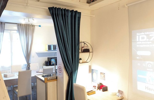 Tours Villa | Gite Gaming 6G+: Ideal Retreat for 15 with Spa & Pool
