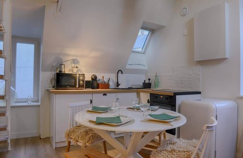 Saint-Malo Apartment | Guest Rated 10/10 at Escale Iodée ST-MALO - SOLIDOR