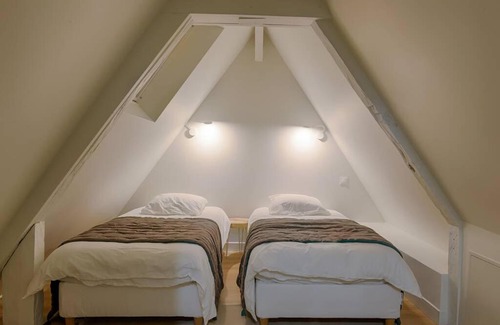 Saint-Malo Apartment | Guest Rated 10/10 at Escale Iodée ST-MALO - SOLIDOR