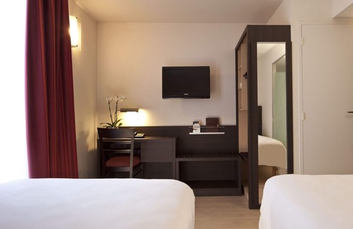 Sud Hotel | Relaxing Escale Oceania Aix-en-Provence with Pool & Spa