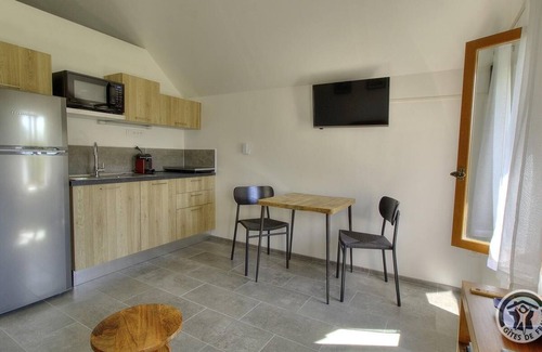 Charbonnieres-les-Bains Apartment | Family-Friendly Escape at Escapade Lyonnaise, Charbonnieres