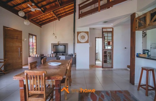 Iaras House | Escapada perfeita com piscina no interior de SP
