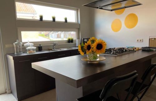 Binche Apartment | Coastal Retreat at escapade_Binchoise with Ocean Views