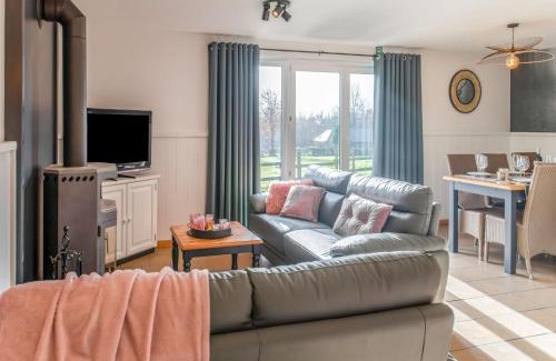 Sourbrodt House | Nature Reserve Retreat: Pet-Friendly Holiday Home in Sourbrodt
