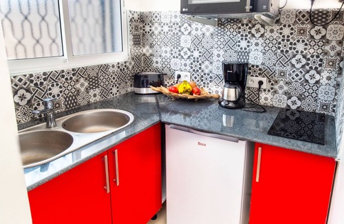 Port-Louis House | Inviting Studio with Ocean View in Downtown Port-Louis