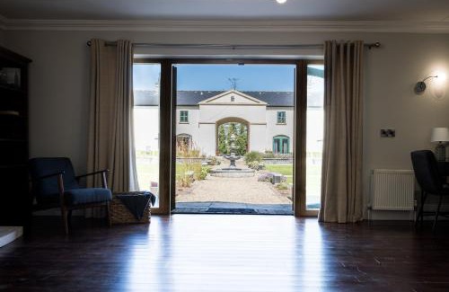 Enniskillen Apartment | Experience Unforgettable Stays at Castle Hume Hotel