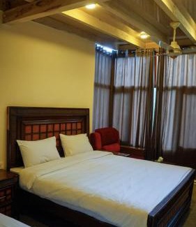 Karimabad Bed & Breakfast | Escape Retreat Hunza
