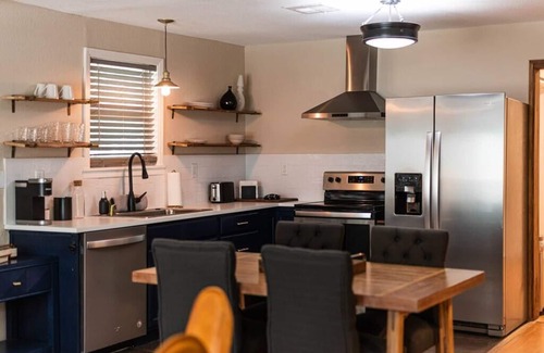East Riverside House | Discover a Restored 1920s East Waco Bungalow Retreat