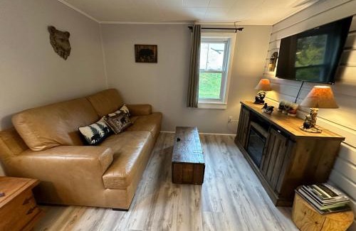 Wurtsboro House | Tranquil Streamside Cabin Retreat in the Lower Catskills