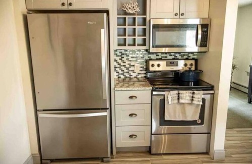 Zionhill House | Cozy Retreat Near Wind Creek Casino & Blue Mountain Ski