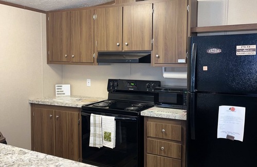 Poplarville House | Discover Cozy Bliss: Your Ideal Family-Friendly Retreat