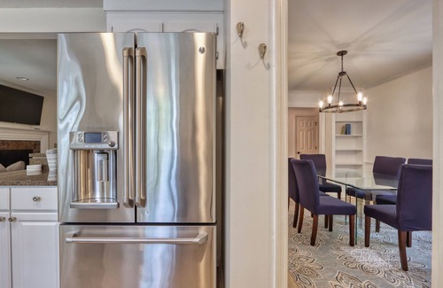 Lexington House | Cozy Comfort Awaits: Top-Rated Retreat in Lexington, SC