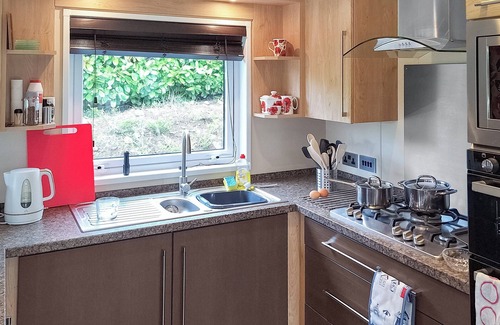 Cockermouth Cottage | Experience Forest Lodge, Your Pet-Friendly Lake Retreat