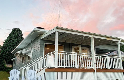 Millfield Cottage | Escape to Hunter Valley at Thallan Cottage. Pet-Friendly Outdoor Baths & Firepit