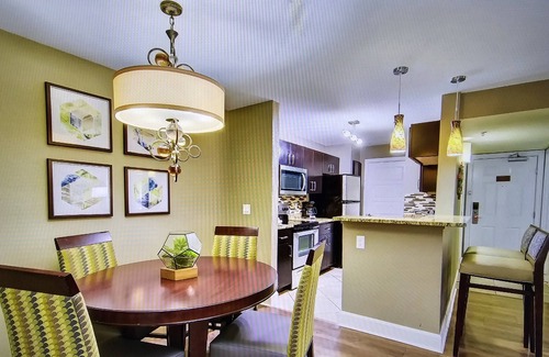 Las Vegas Resort | Prime Super Bowl Retreat Near the Vegas Sphere with Pool