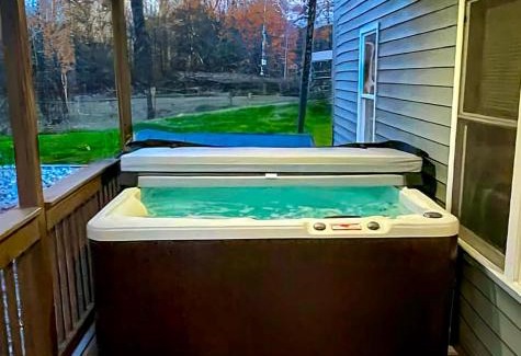 Lansing Apartment | Relax in NY Wine Country Near Ithaca with Family-Friendly Perks
