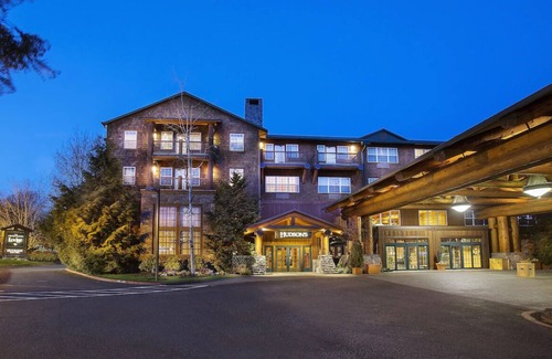 Vancouver House | Escape to Our Rustic Hotel w/Private Fireplace, Balcony and Jacuzzi