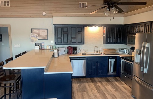Graham House | Unwind at Possum Kingdom Lake: Hot Tub & Private Boat Ramp