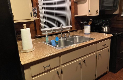 Bonnet Shores House | Experience Oceanfront Bliss: Your Beach Cottage Awaits!