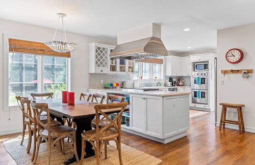 Sag Harbor House | Relax in Sag Harbor: Ocean View with Private Pool Access