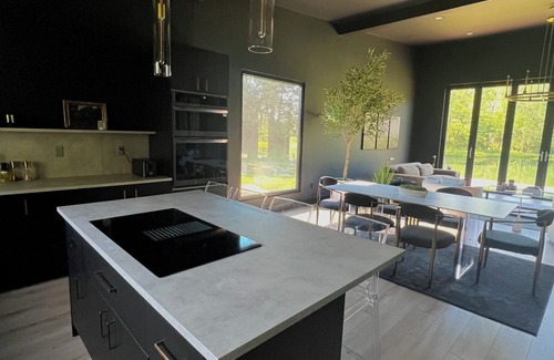 Morrow House | Escape to serenity at our Pondside Modern House
