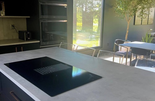 Morrow House | Escape to serenity at our Pondside Modern House