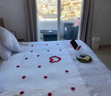 Tal-Ghoqod Bed & Breakfast | Discover St Julians: Guest Rated 9.9 with Great Amenities