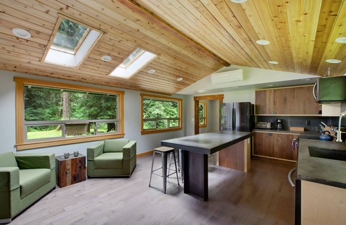 Glacier Cabin | Discover a Custom Mt. Baker Home with Scenic Views