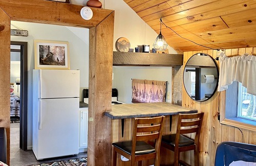 Altmar Cottage | Scenic Lakefront Cottage: Fish, Boat & Relax Near Salmon River