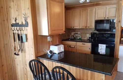 Gouldsboro House | Experience the Poconos: 5 Bedroom Lakefront Retreat