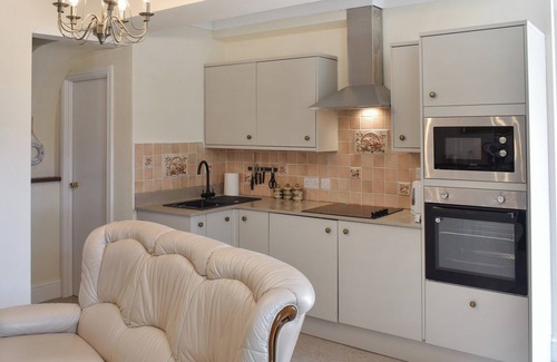Beckfoot Cottage | Discover The Stables: Cozy Cottage by Lake Silloth