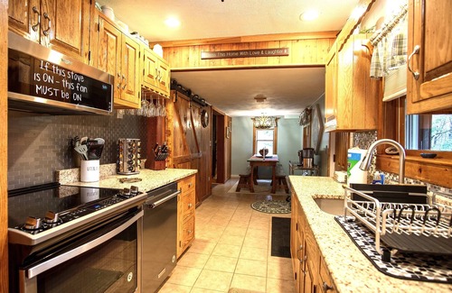 Mill Run House | Explore a Cozy Cabin Retreat Amidst Nature's Beauty