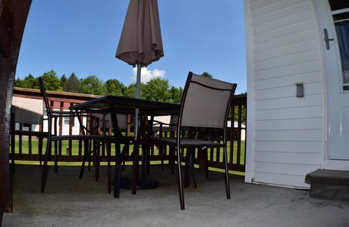 East Meredith House | Relaxation Awaits: Family-Friendly Two-Bedroom Country Retreat