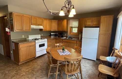 Arkdale Cabin | Experience a 3 Bedroom Cabin Retreat on Petenwell Flowage