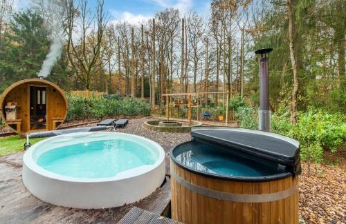 Biron Ski Chalet | Relaxing Chalet in Erezée with Private Sauna & Hot Tub
