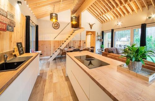 Biron Ski Chalet | Relaxing Chalet in Erezée with Private Sauna & Hot Tub
