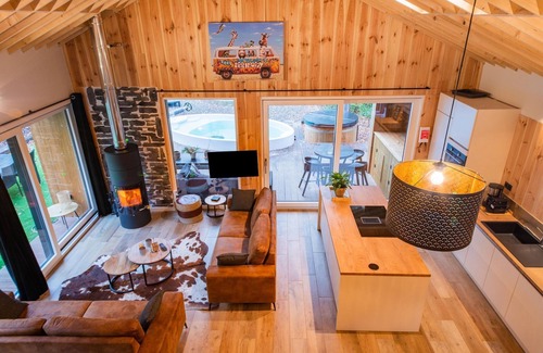 Biron Ski Chalet | Indulgent Chalet in Erezée with Private Sauna & Spa