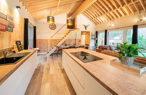 Biron Ski Chalet | Indulgent Chalet in Erezée with Private Sauna & Spa