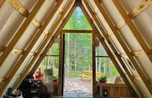 Sidney Cabin | Escapology - Delightful 1 bedroom A-frame cabin