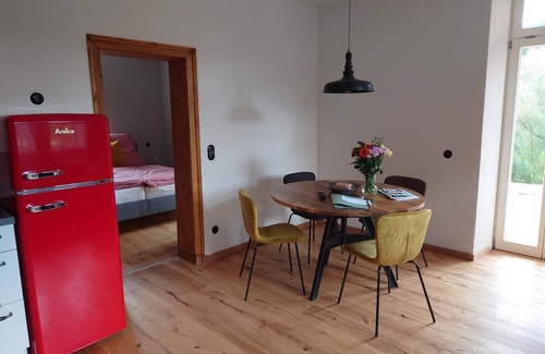 Jossgrund Apartment | Family-Friendly Eschenkar: 2 Bedrooms & Great Amenities